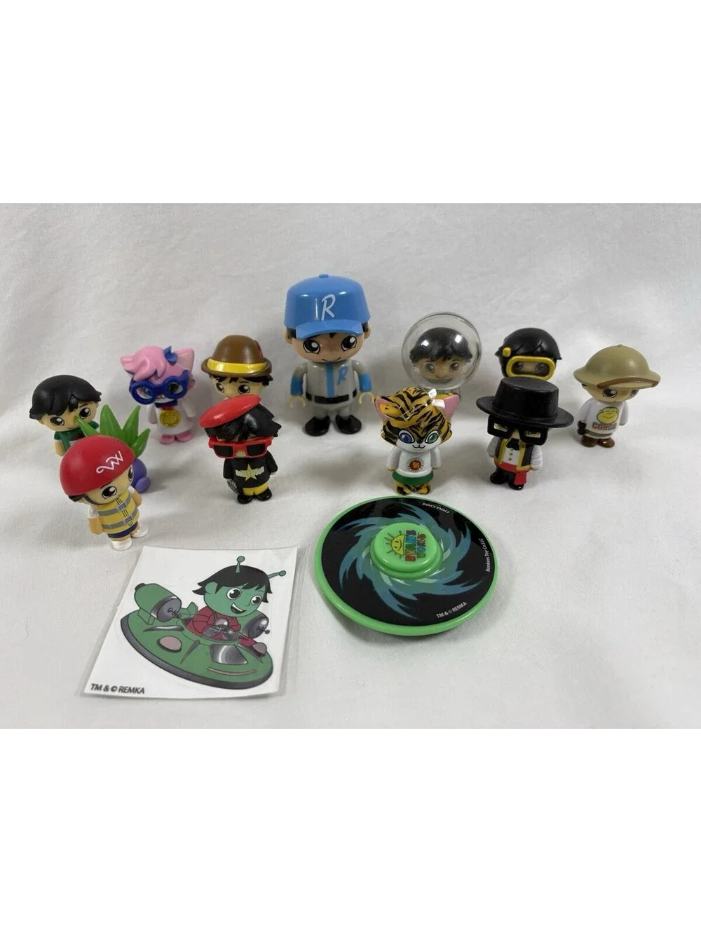 Lot of 11 Ryans World Toy Figures Characters Ryan's World Collection Mini